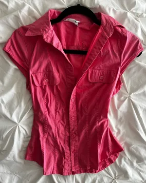 Pink Button thumbnail 1