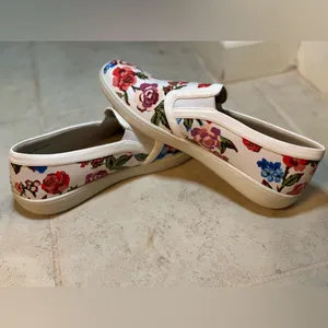 Trotters‎ Floral Alright Sneaker, 8N thumbnail 6