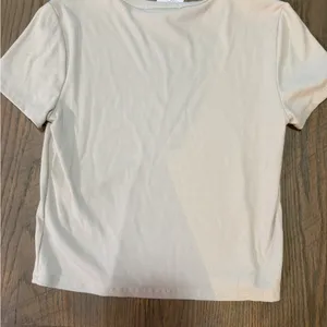 Pink Rose Ribbed Cropped Tee NWT Cream Size Large thumbnail 2