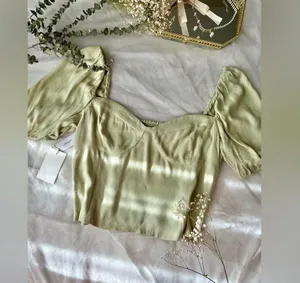 BNWT Aritzia Wilfred Novella Short Sleeve Blouse Top Pastel Sage Green thumbnail 3