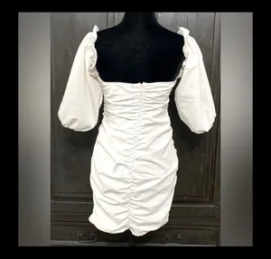White dress with attached short Puffy sleeves - Size Medium thumbnail 5