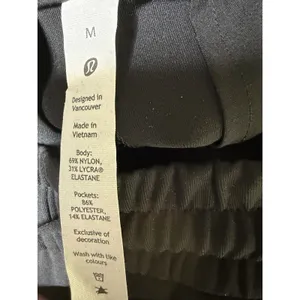 Lululemon‎ Straight-Leg Mid-Rise Pant Luxtreme Black Women's Size Medium thumbnail 10