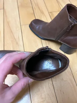 White Mountain Brown Boots Size 6.5 thumbnail 4