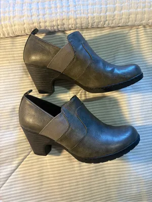 Women’s Gray Slip-On Ankle Booties size 7 thumbnail 3