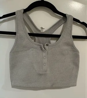 aerie sports bra thumbnail 1