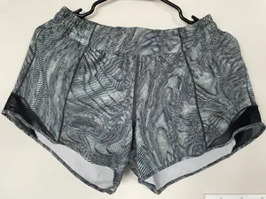 Lululemon Hotty Hot Low Rise Short 4" Dimensional Icing Blue Multi Black Size8 thumbnail 6