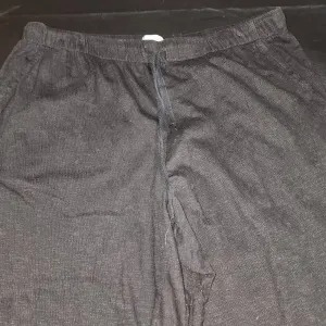 Urban Outfitters Womens Black Wide Leg‎ Crop Pants XL thumbnail 3