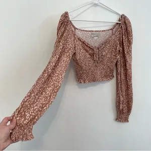 URBAN OUTFITTERS UO Old Soul Smocked Top Mauve Pink ish Leopard Cheetah Crop Top thumbnail 9
