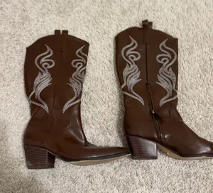 brown cowgirl boots thumbnail 1