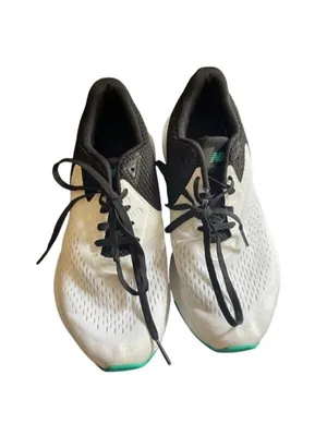 New Balance FuelCell Vizo Pro Run White Black W Size 6.5 thumbnail 2