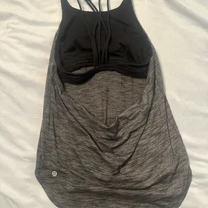 Lululemon tank top size 6 thumbnail 2