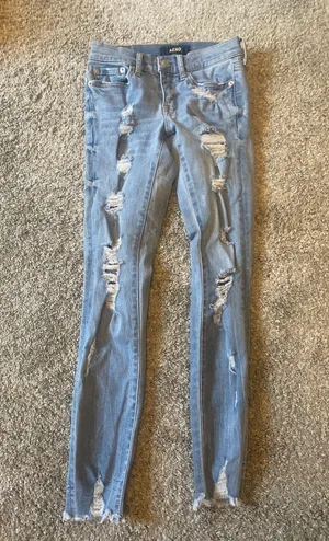 Aeropostale Low-Rise Ripped Jeans thumbnail 1