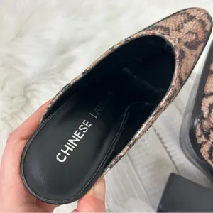 Chinese Laundry Animal Print Faux Snakeskin Heeled Mule Booties Size 7.5 thumbnail 12