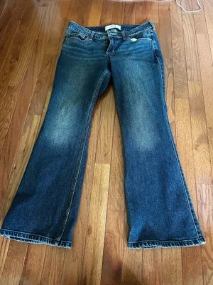 Hollister Jeans thumbnail 1