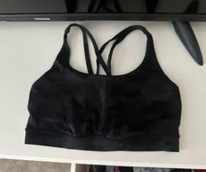 Lululemon Camo Sports Bra thumbnail 1