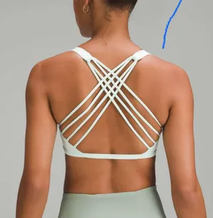 Lululemon free to be wild bra size 8 in delicate mint thumbnail 2