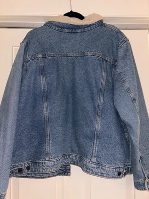 Levi’s Heavyweight Denim Jacket  thumbnail 2