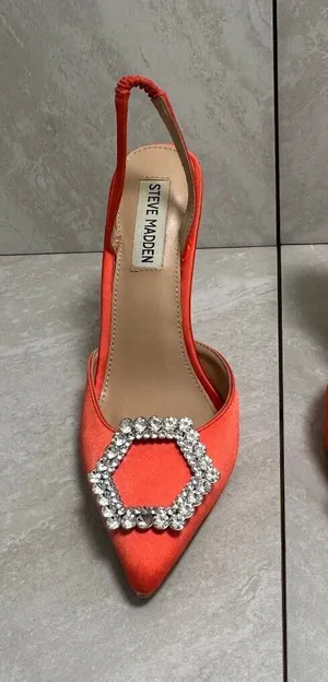 Steve Madden Vionnet orange satin rhinestone slingback stiletto pumps 6M thumbnail 1