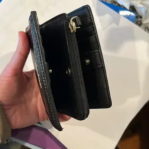 Kate Spade Black Wallet Leather thumbnail 5