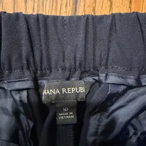 Banana Republic Tapered Ankle Dress Pants 10 Navy Blue Elastic Back Workwear thumbnail 2
