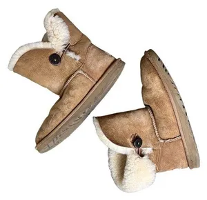 UGG Bailey Button Short Shearling Boots Booties Classic Chestnut Color - size 8 thumbnail 1