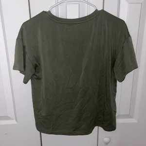 Cable & Gauge Green tee shirt thumbnail 3