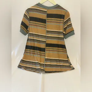 Spirit Ces Femme Soft And Comfy Earth, Tone, Striped Short Sleeve Top Nwt thumbnail 2