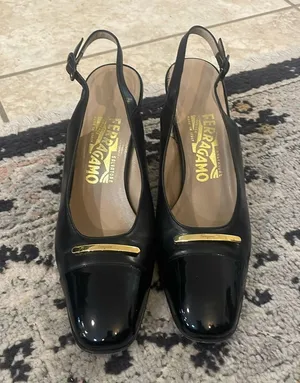 Salvatore Ferragamo EVUC Black Pantent Pumps Gold Emblem 8.5 *Read description thumbnail 1