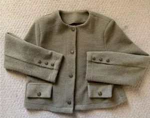Jacket thumbnail 2