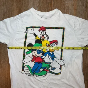 Disney Mickey Donald Goofy Retro 90s Style Graphic Tee White T-Shirt Size M thumbnail 4