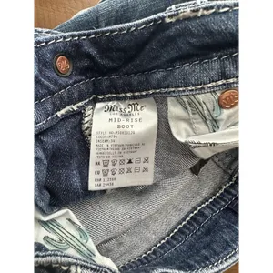 Miss Me Mid Rise Boot Cut Rhinestone Jeans Size 27 Womens thumbnail 7