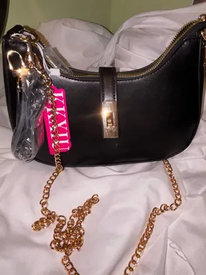 KKXIU Black Vegan Leather Hobo Shoulder Bag with Gold-Tone Chain thumbnail 5