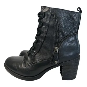 Earth Missoula Black Leather Lace Up‎ Ankle Boots Size 9 B Side Zip Stacked Heel thumbnail 1