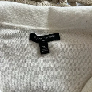 Banana Republic cream and navy striped sweater thumbnail 2