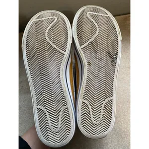 Nike Court Legacy Sneakers White Black Gold Streetwear 6.5 Retro Y2K 90s Classic thumbnail 7