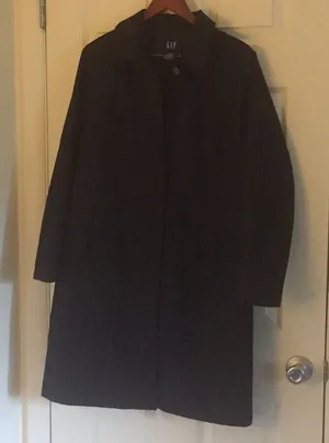 Preowned women's Gap coat size M thumbnail 1
