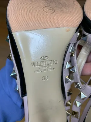 Valentino Garavani Rockstud 100 Two-Tone Patent Leather Pumps - Size 38 thumbnail 6