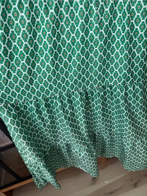 Amazon block print kelly green maxi dress midi puff sleeve tiered ruffle thumbnail 10