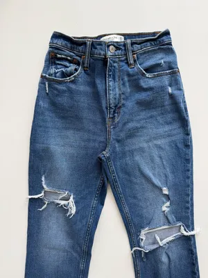 Abercrombie & Fitch Distressed Jeans - The Ankle Straight Ultra High Rise - Sz 0 thumbnail 2