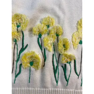 TALBOTS Sweater Women M Ivory Yellow Floral Embroidered Crewneck Cottage Spring thumbnail 2