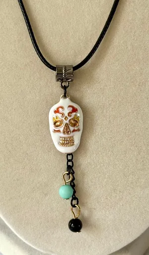 Halloween Skull Necklace (585) ☠️ thumbnail 1
