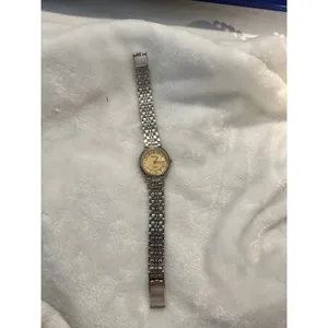 Duyfonte Lucien Piccard Quartz Women's Silver Tone Wrist Watch Japan‎ Movt thumbnail 6