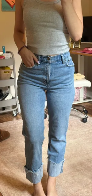 Abercrombie High-Rise Jeans thumbnail 1
