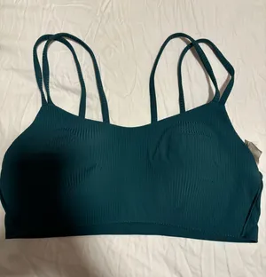 Lululemon Like A Cloud Bra thumbnail 1