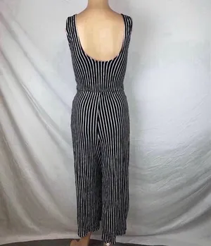 Jumpsuit Size M thumbnail 4