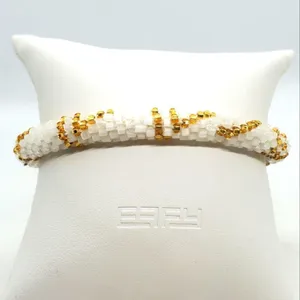 NWT 3 Strands White & Gold Beaded Bracelet thumbnail 1