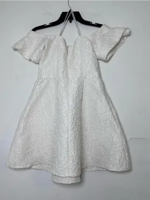 Luxxel White Off-Shoulder Textured Floral Scarlet Jacauard Dress With Pockets M thumbnail 3