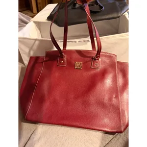 Dooney & Bourke Womens Tote Bag Large Burgundy Saffiano Leather Zip Top Shopper thumbnail 2