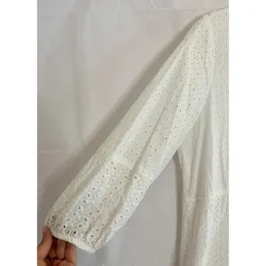 Zara Openwork Embroidered Midi Dress in White sz. M thumbnail 8