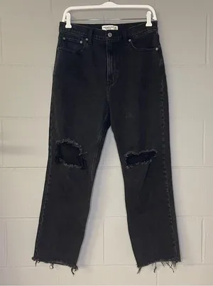 Abercrombie & Fitch The Ankle Straight Ultra High Rise in Black Size 30/10R thumbnail 3
